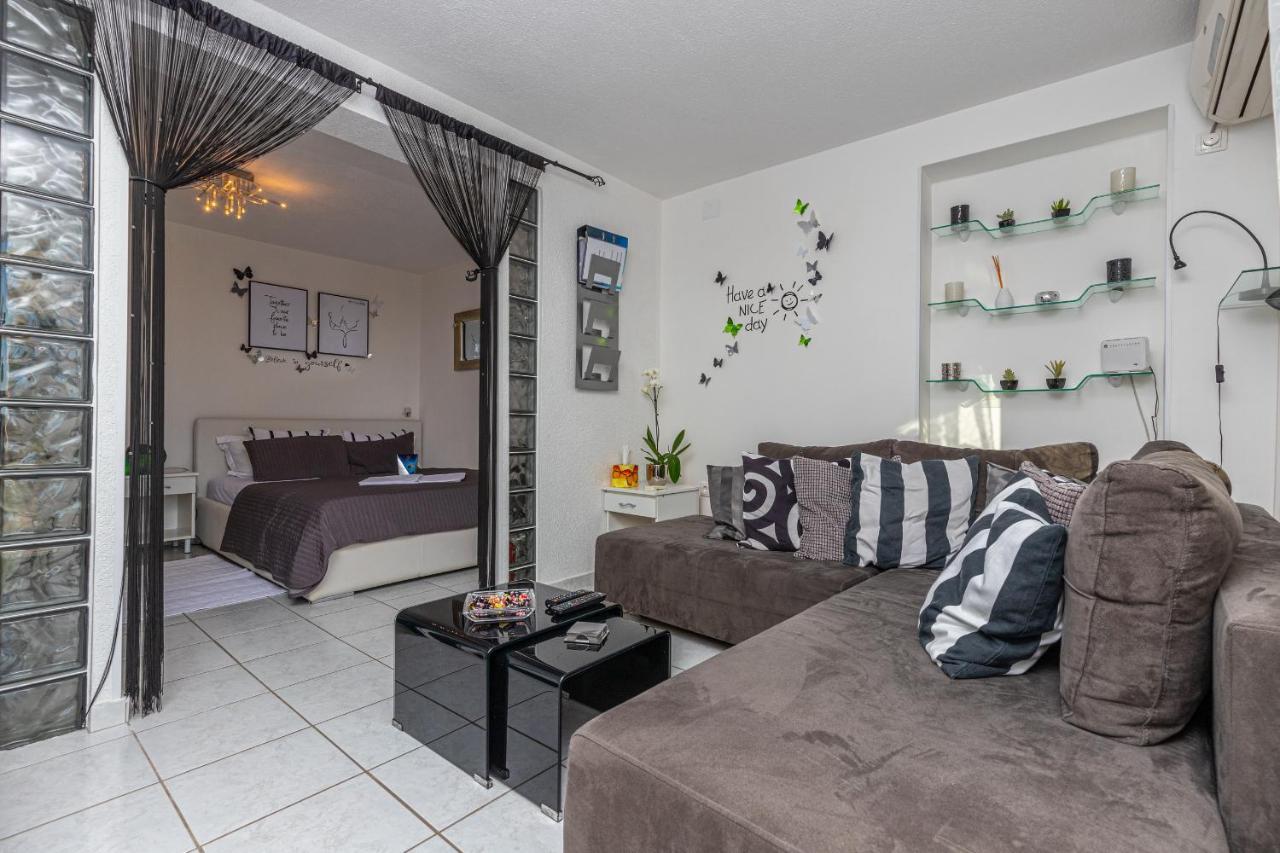 Apartment Lana Crikvenica Esterno foto